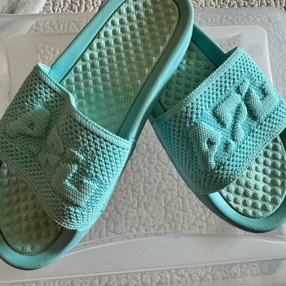 APL Womens slides size 6 VGUC - Picture 3 of 6